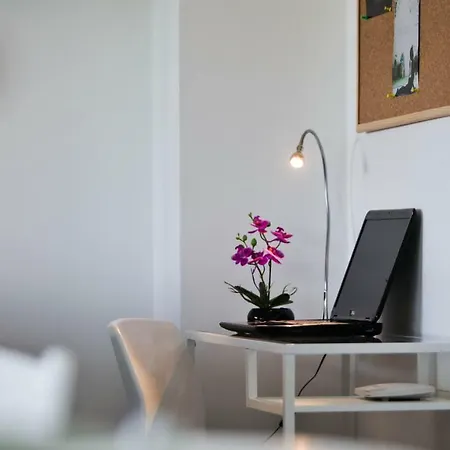 Kimi Apartment